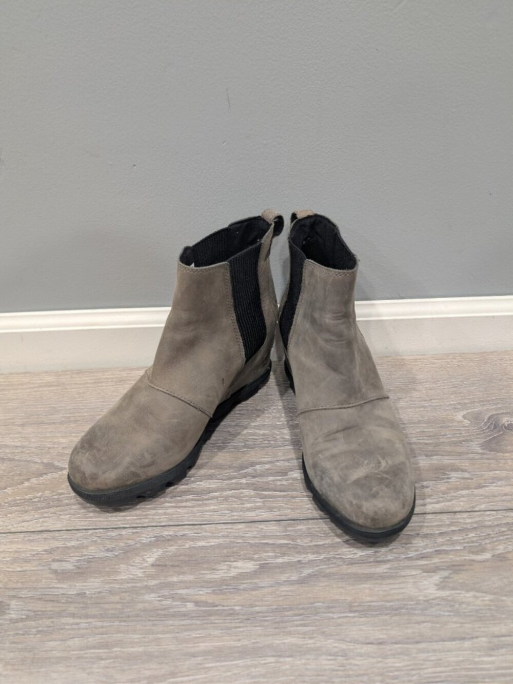 Sorel Women's Evie Bootie Pull-On Gray Ankle Boots for Ladies Quarry/Gum Sz 9